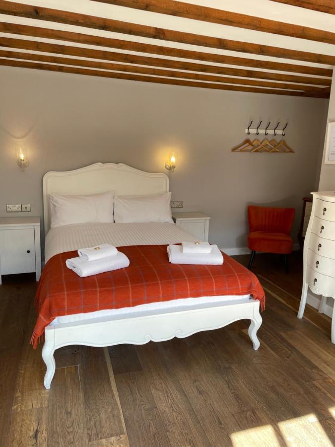 Avening The Queen Matilda Country Rooms מראה חיצוני תמונה