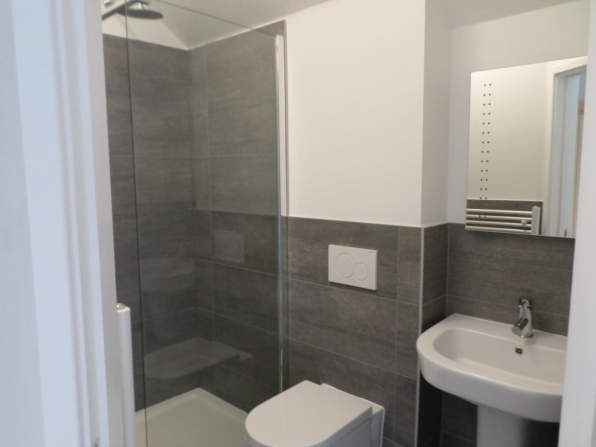 Avening The Queen Matilda Country Rooms מראה חיצוני תמונה